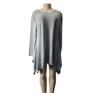 Beyond This Plane women's gray top size 1XL